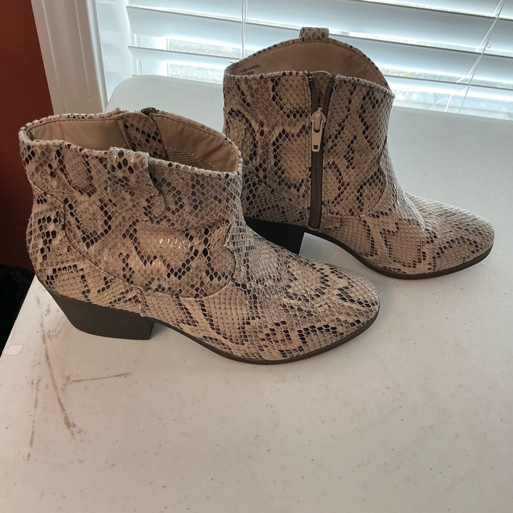Rampage Snakeskin Ankle Boots - Cream and Brown